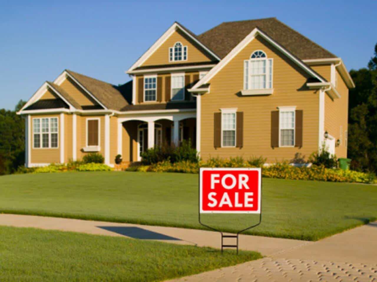4 Essential Steps To Take When Selling A House