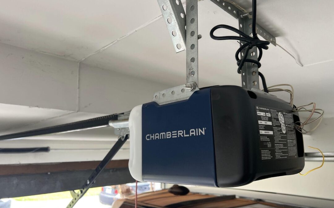 Top 5 Signs Your Garage Door Needs Repair – Don’t Ignore These Warnings!