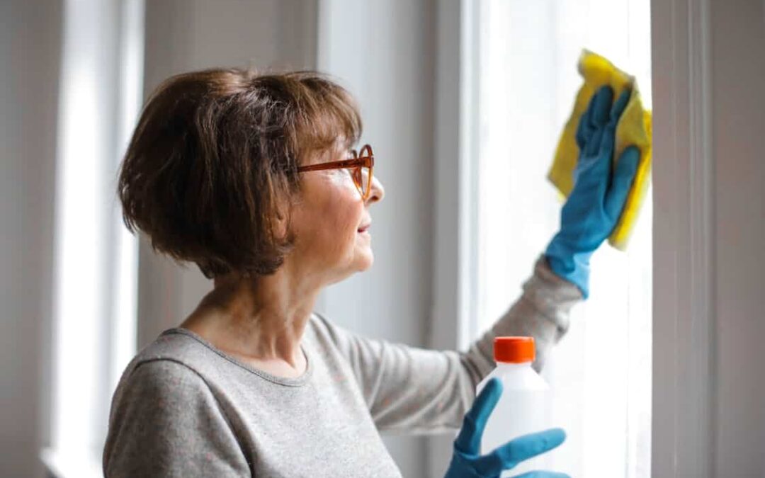 When to DIY vs. Hire Professionals for Upholstery Cleaning