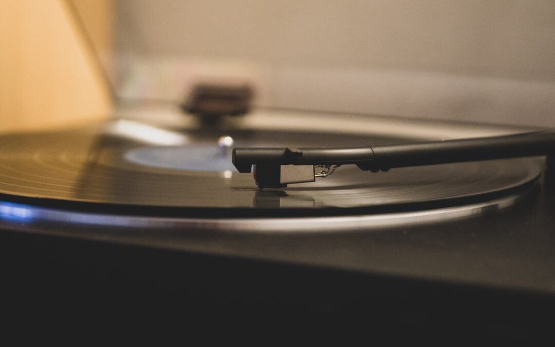 3 Ways to Bring Back the Punk Spirit of Your Teen Bedroom