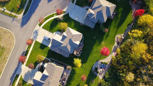 From Open Houses to Closing Deals: How Real Estate Services Make It Seamless