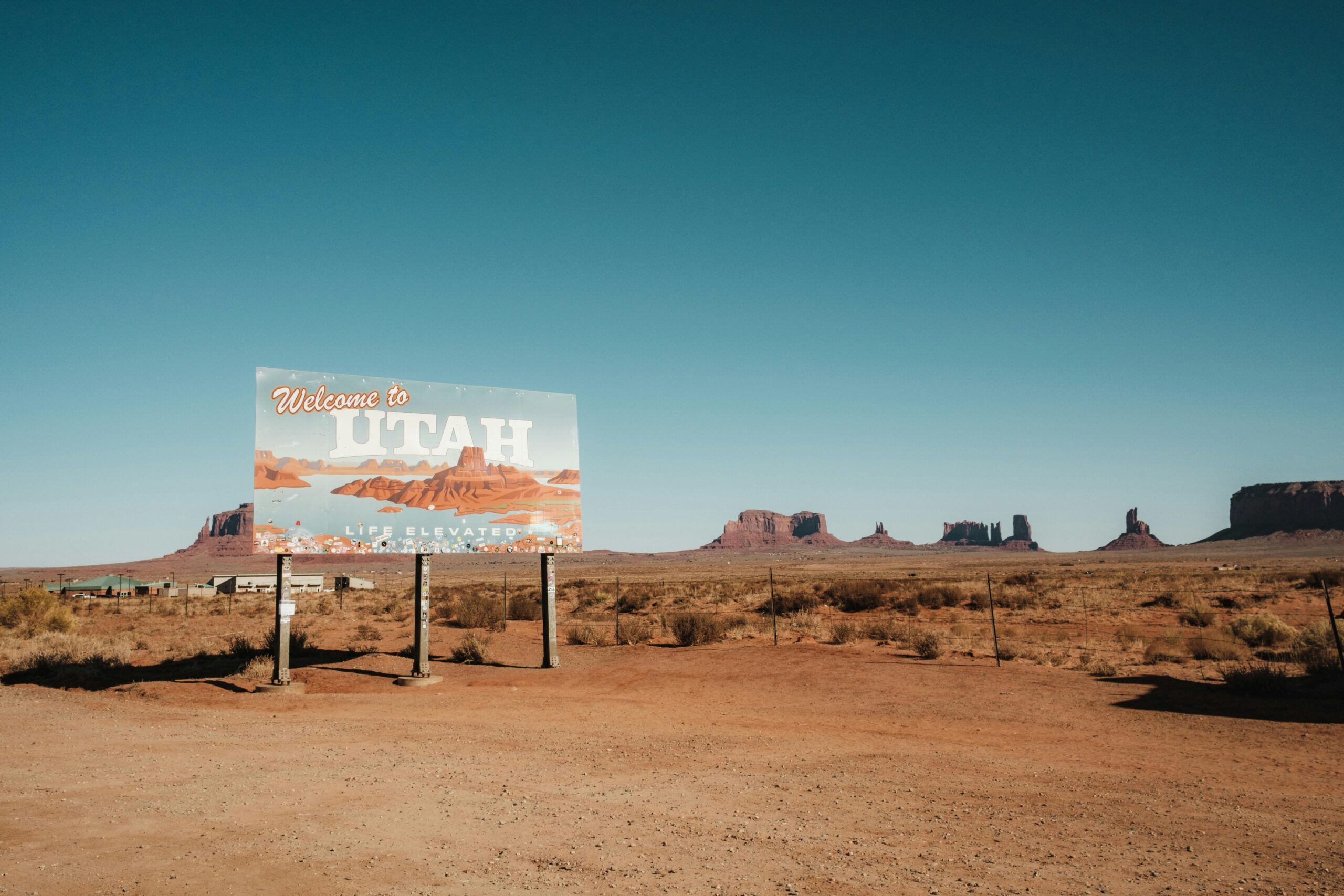 welcome to utah sign